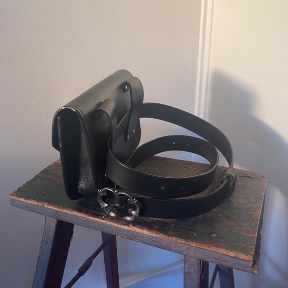Black Leather Belt Bag Handmade - Picture 2 of 4